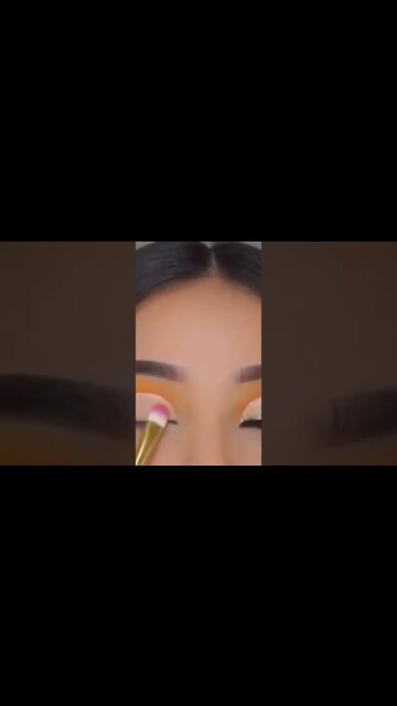 #makeupartist #makeupbeauty #makeuplooks #makeuplover #makeupideas #shorts #eyemakeup #eyeliner