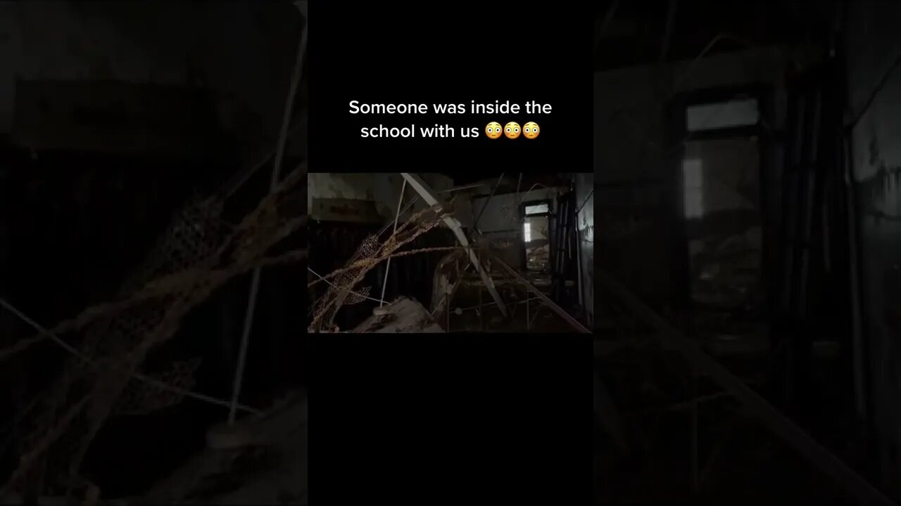 Someone was inside with us 😬😬😬