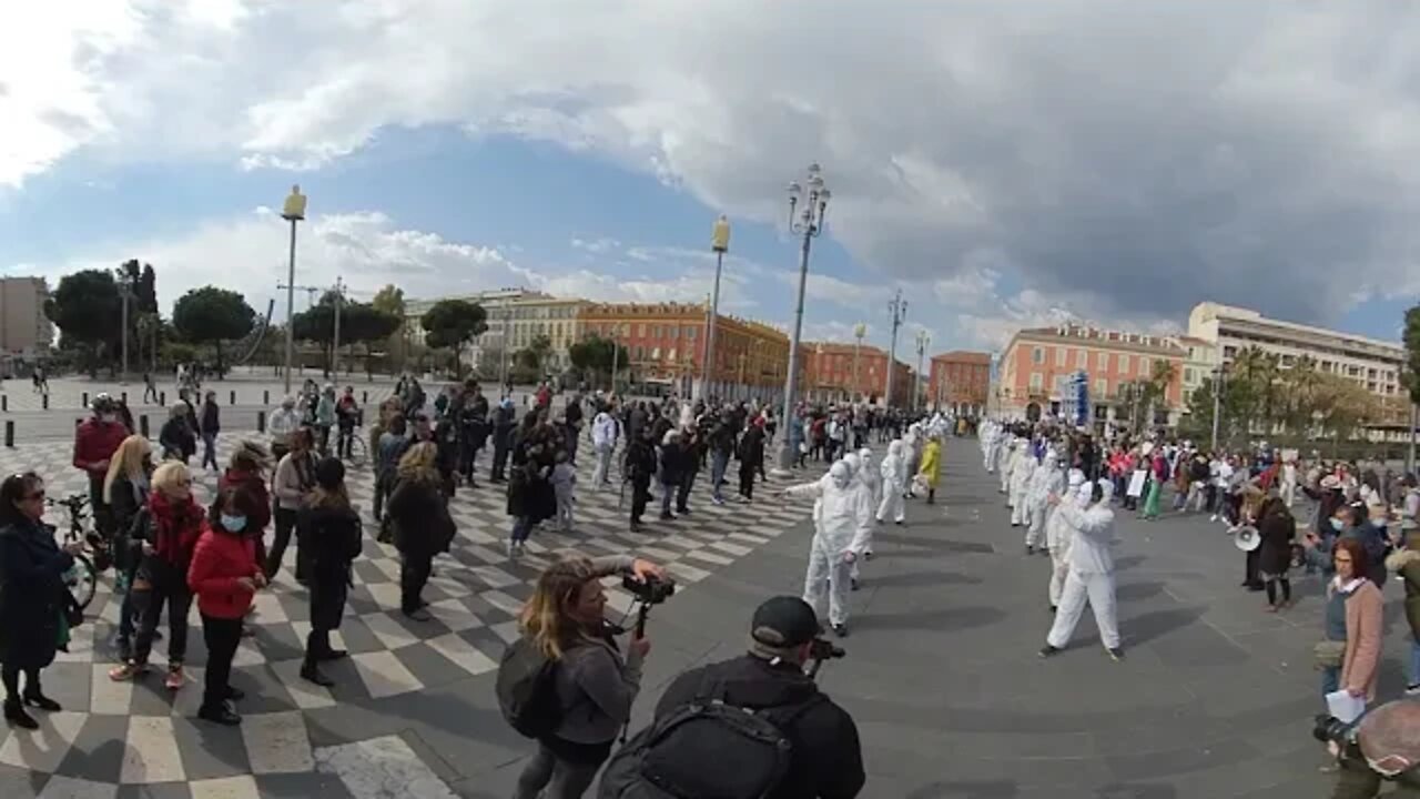 C'était il y a un an ! Les masques blancs à Nice #VR360