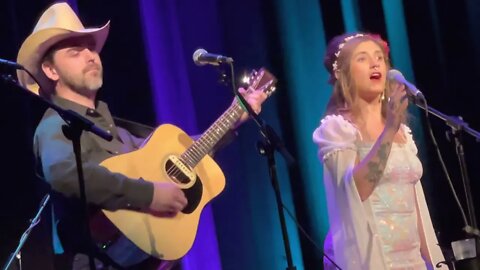 Sierra Ferrell w/Timbo - I Wonder Where You Are Tonight (Bijou Theatre) Knoxville, TN