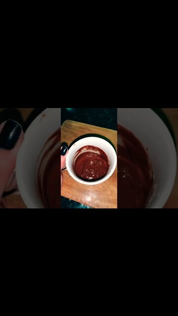 COMO FAZER BOLO DE CANECA 🥮 | Receitas #Shorts