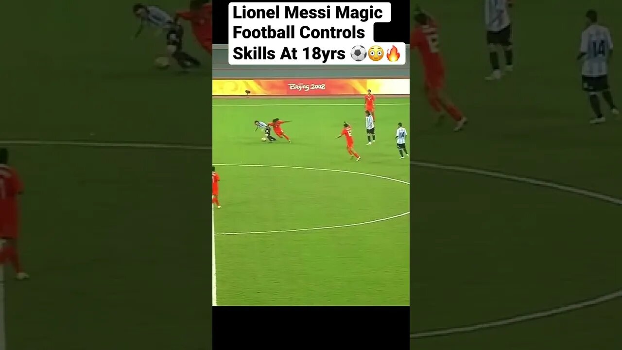 Lionel Messi Magic Football Controls Skills At 18yrs ⚽️😳🔥#shorts