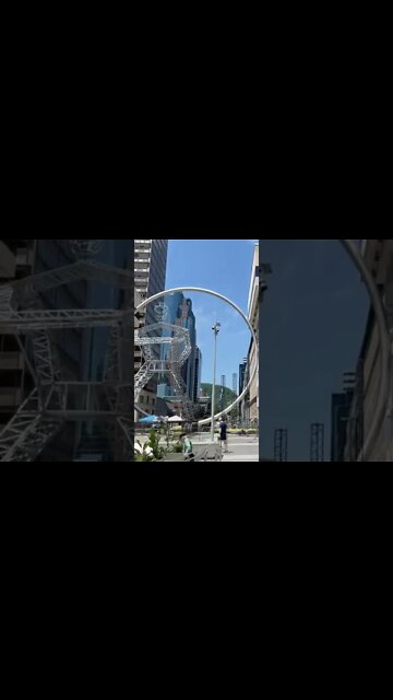 The 3 GIANTS - Montréal Cirque Festival