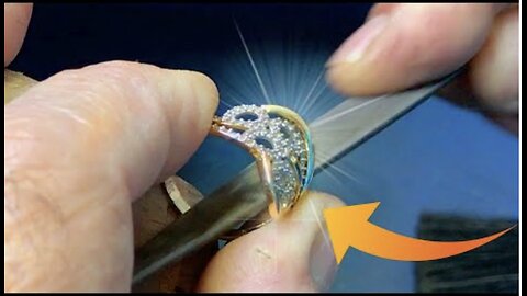 The reduction and polishing process of the diamond ring, which is a memory from its mother.