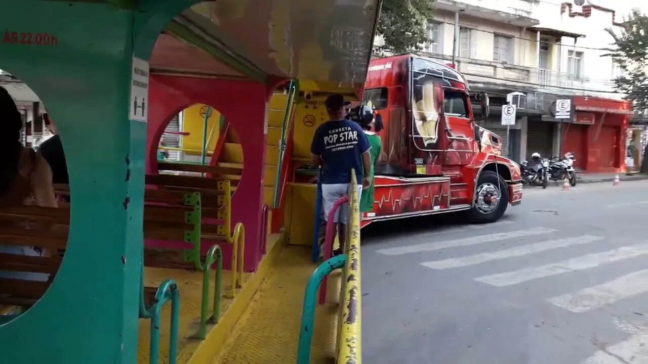 SENSACIONAL, CHAVES E CHIQUINHA DANÇANDO NA CARRETA DA ALEGRIA POP STAR, LIKE 72