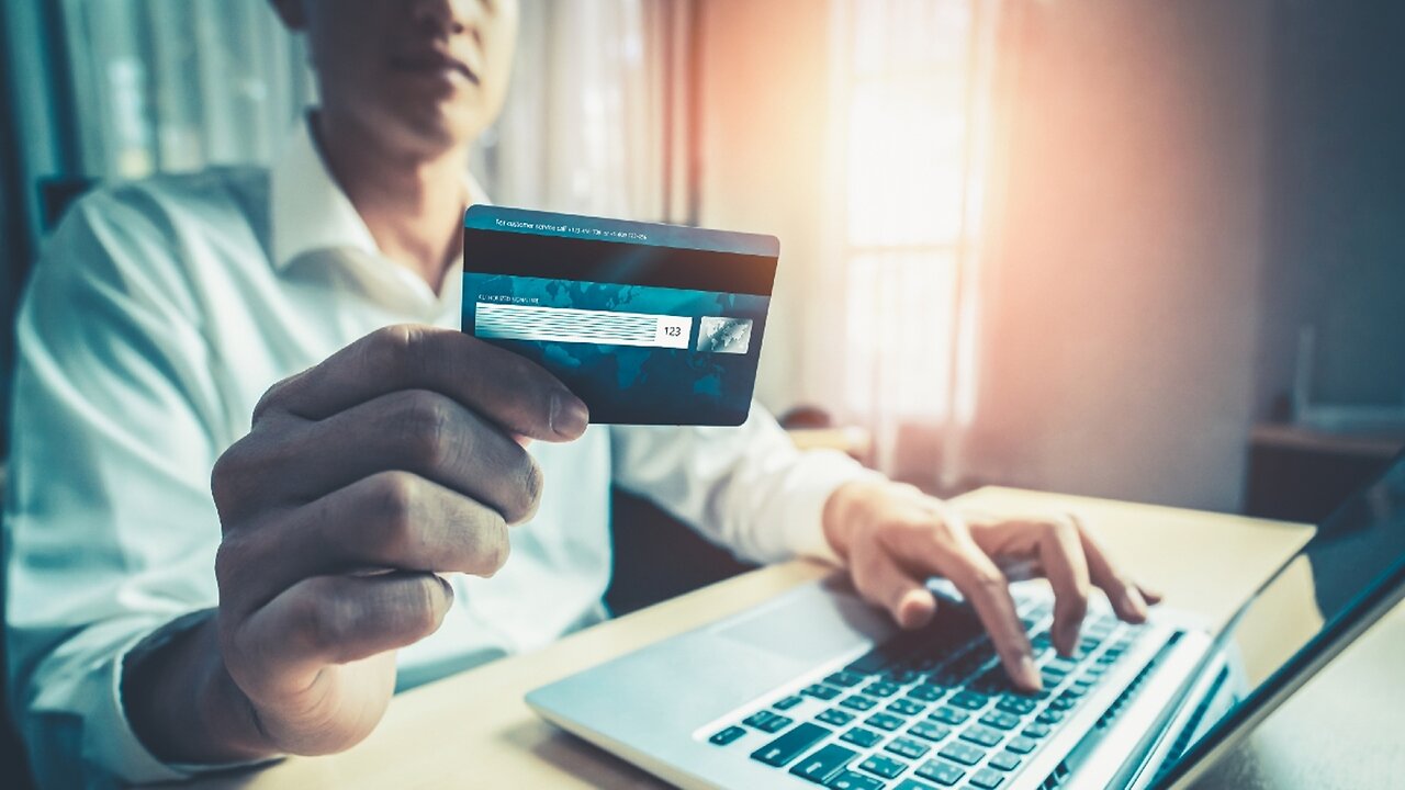 Virtual Card Buy With Bitcoin 2022