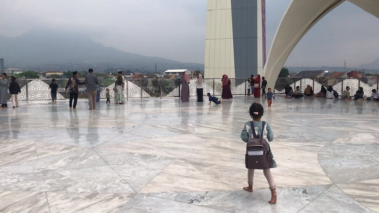 Beutiful of masjid al jabar bandung,indonesia