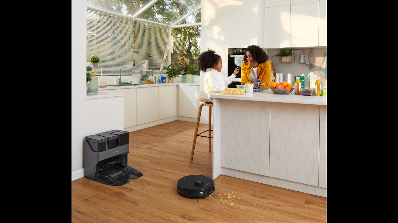 Robot vacuum cleaner with mop