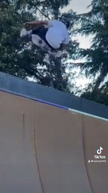 Bro went crazy on the halfpipe.