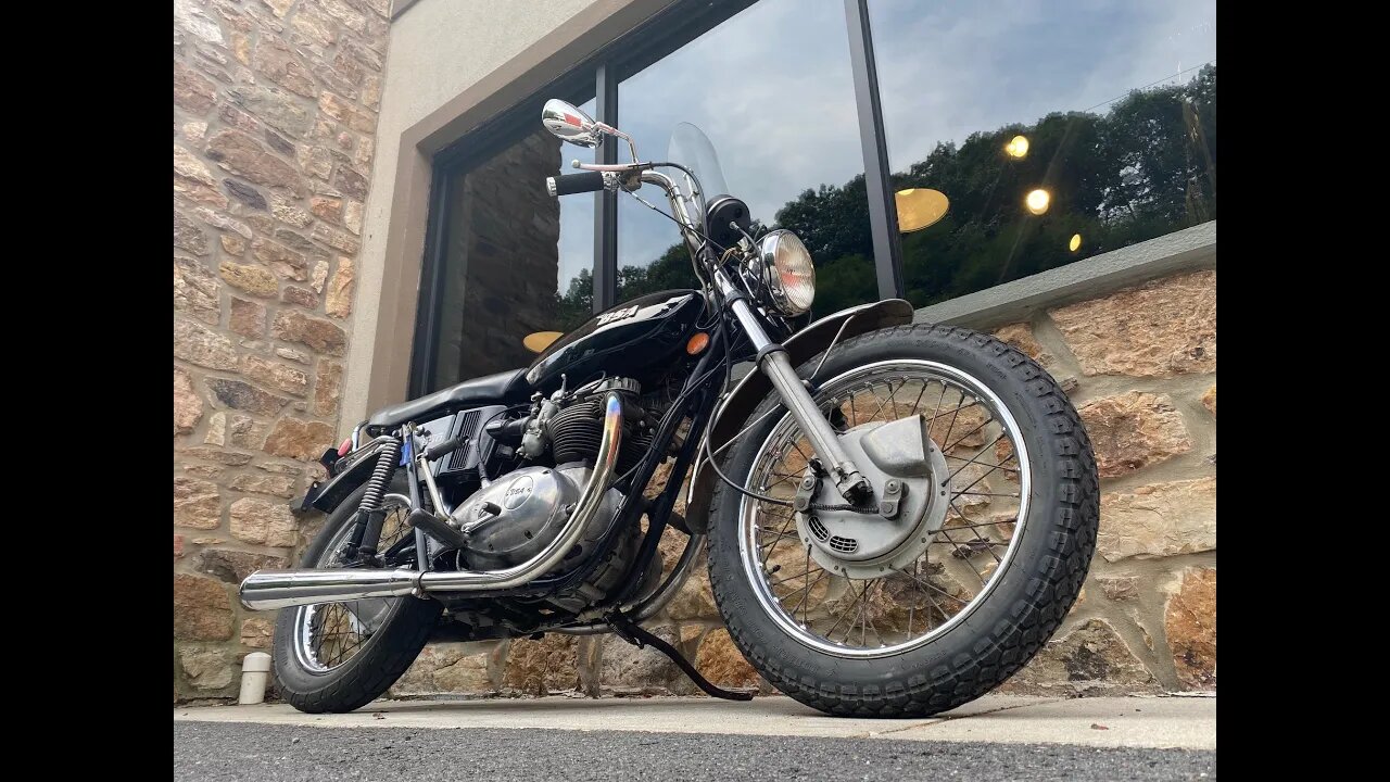 71 BSA Lightning 650 3521A65