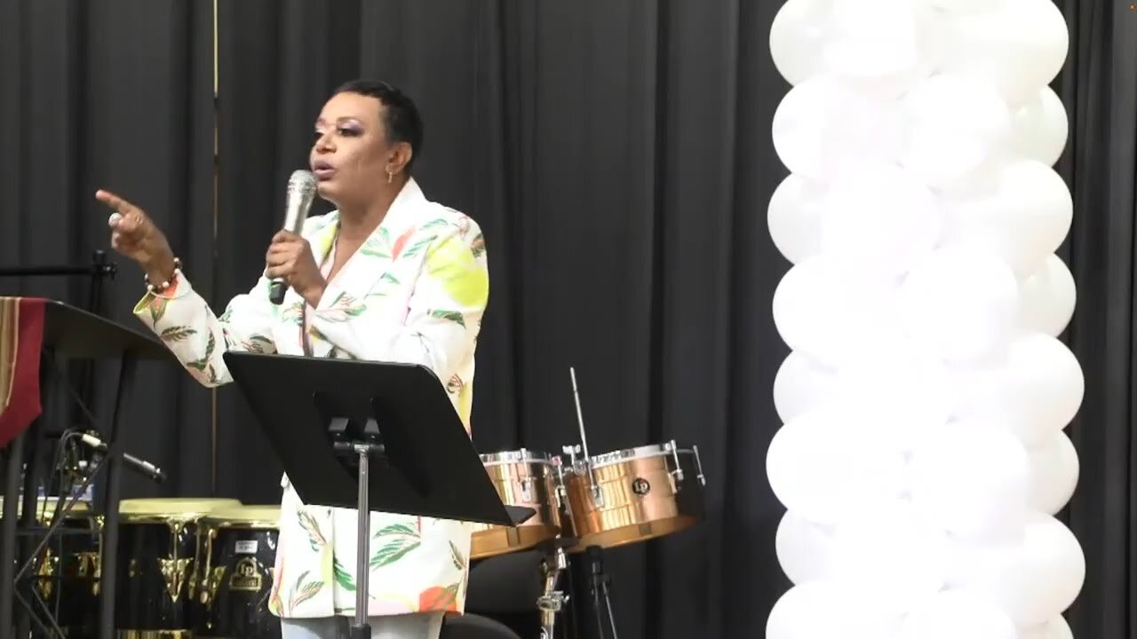 Dr Jazz - A Praise Goes Right Here