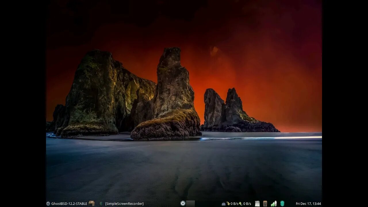 "GhostBSD 12.2-STABLE", running GREAT (as always!)...