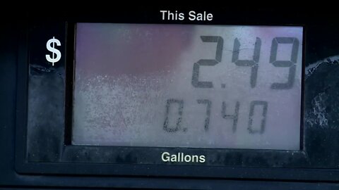 New inflation report reveals 26% increase in gas, airfare prices