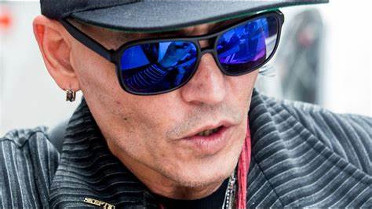 Depp banned from mcDonalds for life