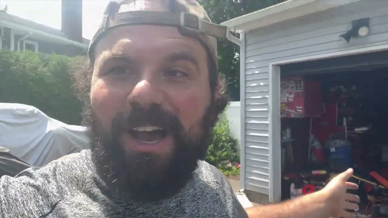 HONDA LAWNMOWERS SUCK! Only Good For One Thing Only #honda #lawnmower #lawncare #fanboy