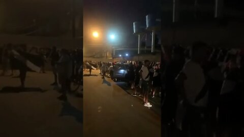 Torcida vascaína chegando ao estádio Rei Pelé para CSA x Vasco