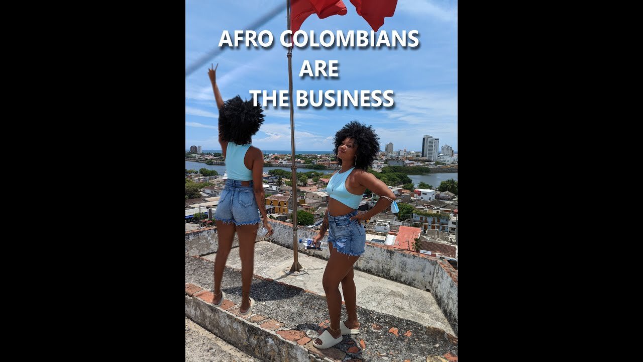 I Dated my Colombiana Tour Guide... Temporarily