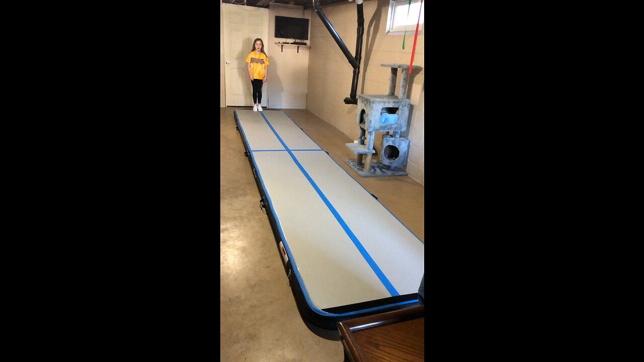 Averie flips 7