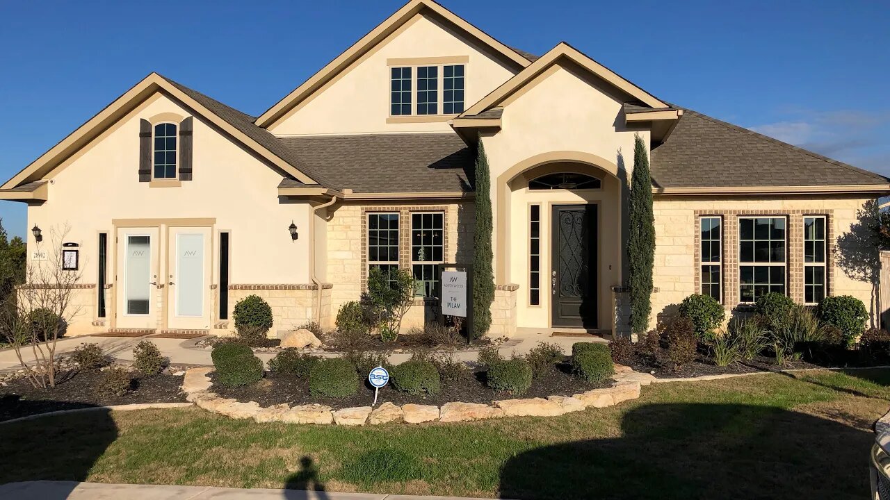 Ashton Woods Home tour in Kinder Ranch Subdivision, San Antonio Tx