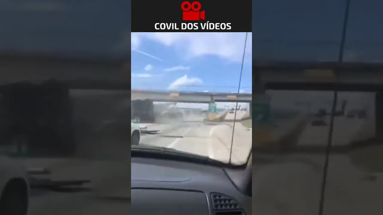 caminhão não respeitou o limite de altura
