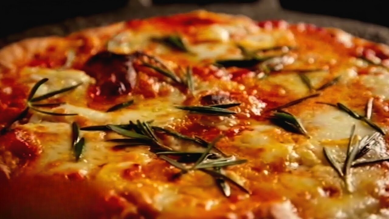 Pizza with Pesto Sauce Recipe