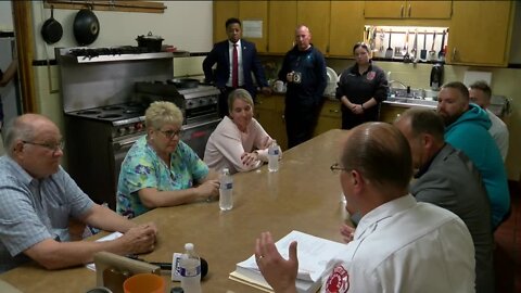 Milwaukee firefighters union says city's budget would cut two firehouses