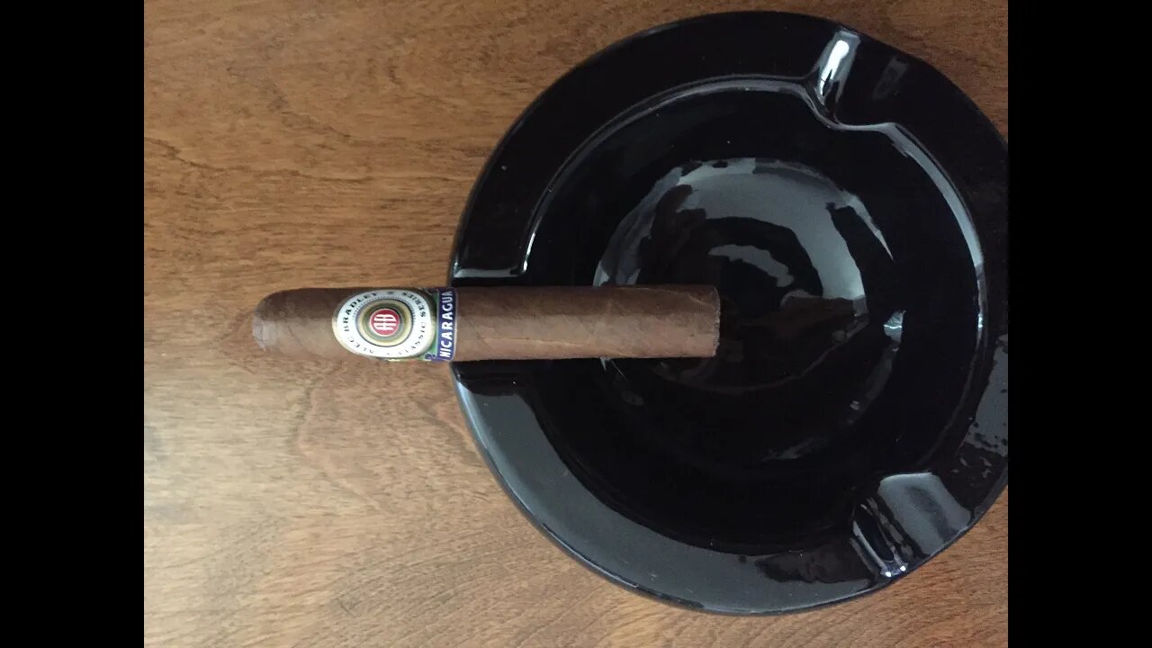 Alec Bradley Classic Series Nicaragua cigar review