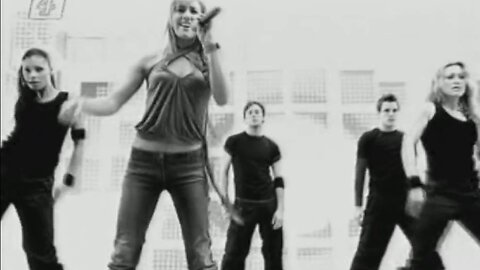 Sarah Whatmore - Automatic (Live at Popworld) Black & White video