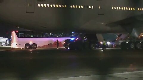 Illegal Immigrants Flown Into Illinois From Texas