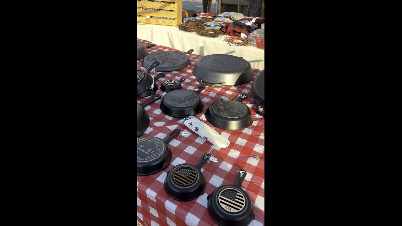 Cast iron display