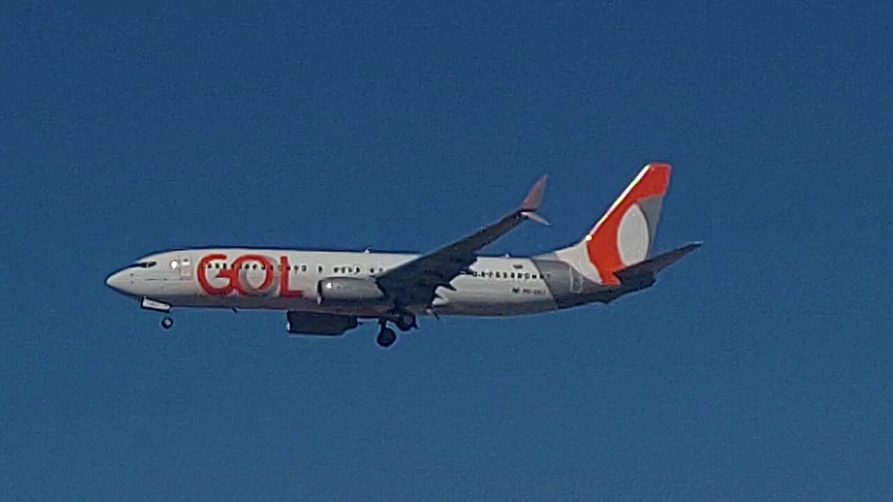 Boeing 737-800 PR-GUJ vindo de Florianópolis para Guarulhos