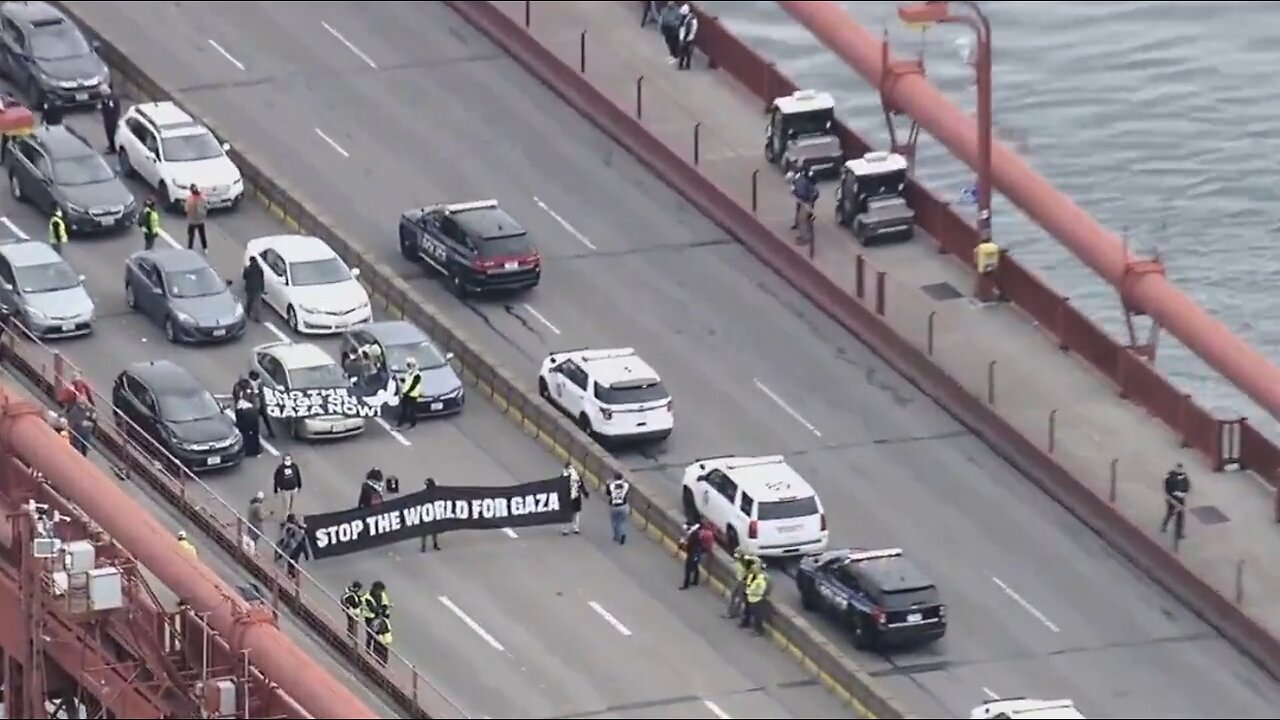 Pro Hamas Protesters Block Golden Gate Bridge