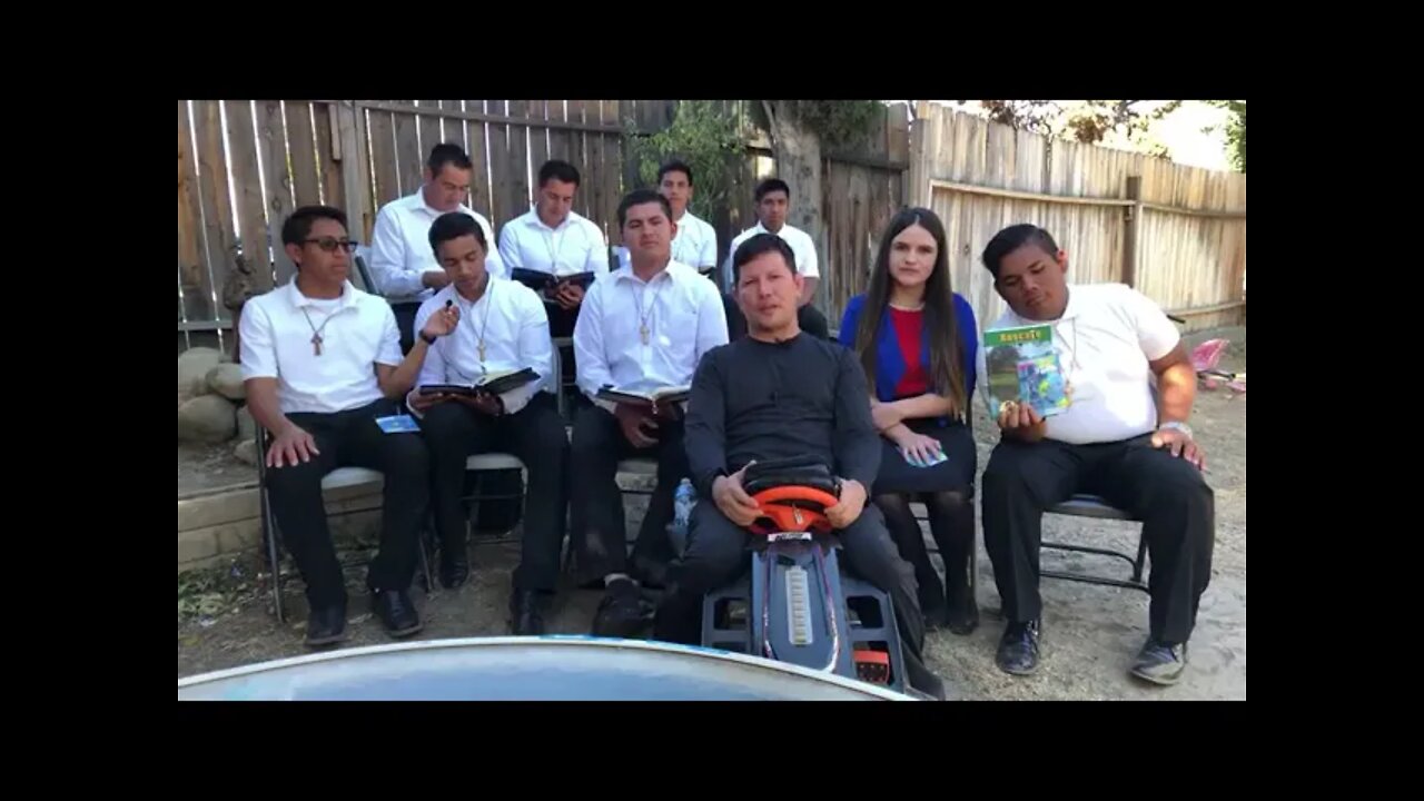 Jóvenes misioneros. MSP. Con el Padre Luis Toro.