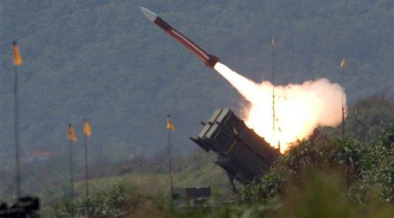 Ukraine Confirms a US-Supplied Patriot Air Defense System Shot Down a Russian Hypersonic Missile