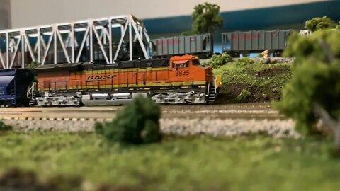 N Scale GEs creep by