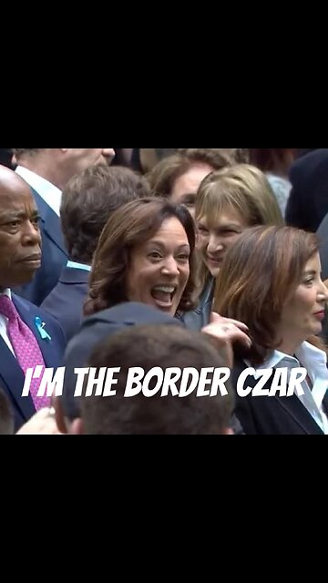 ⚠️Hundreds of thousands of migrants are heading to the United States through the so-called,