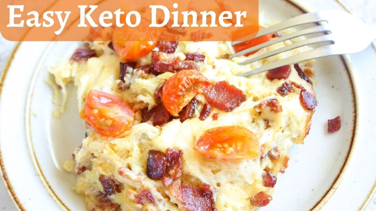 Easy delicious keto dinner - Spaghetti Squash Bacon Cheese Bake!