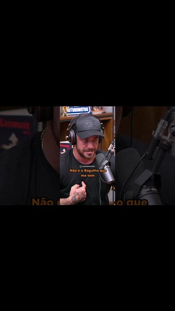 TENHAS AS COISAS E NÃO AS COISAS TE TENHAM | FELIPE TITTO