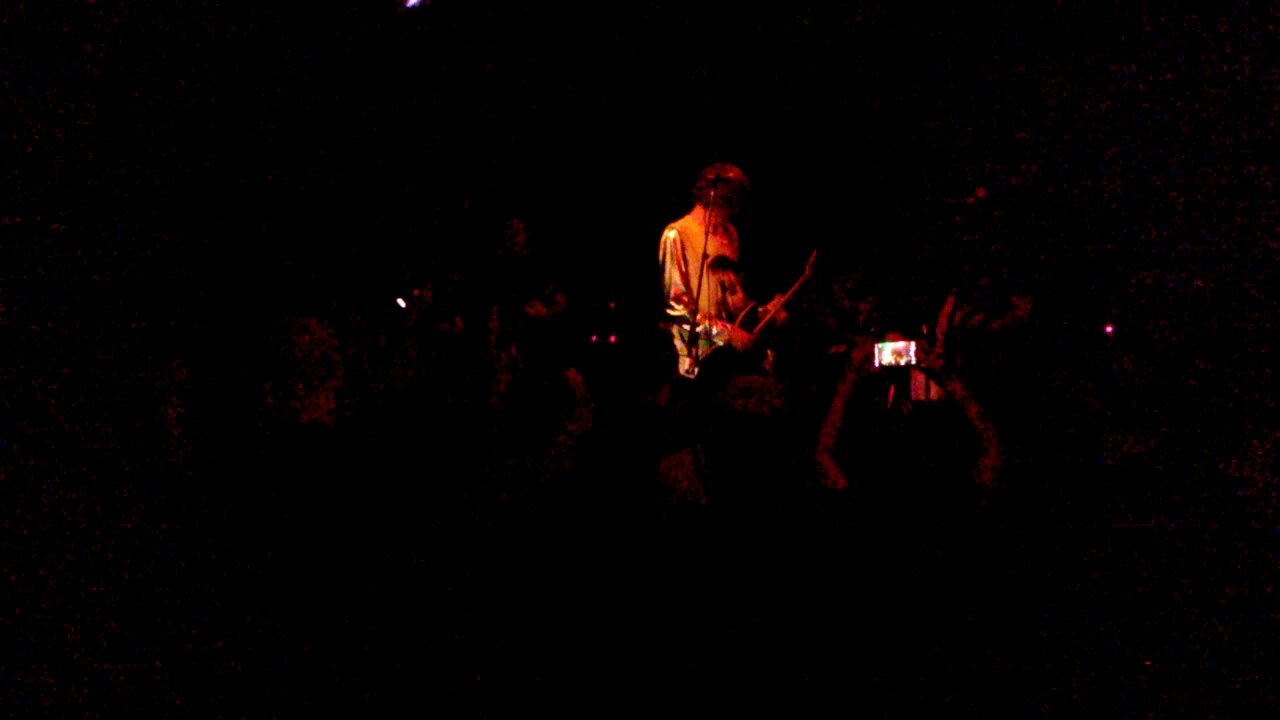 Red Kross 0502172215