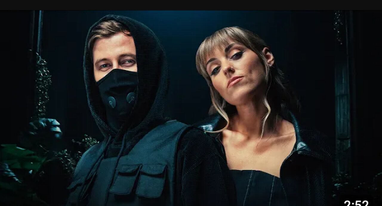 Alan Walker & Sasha Alex Sloan