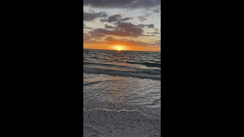 Sunset Over Winterberry Beach #FYP #WinterberryBeach #sunset #MarcoIsland #mywalksinparadise #4K