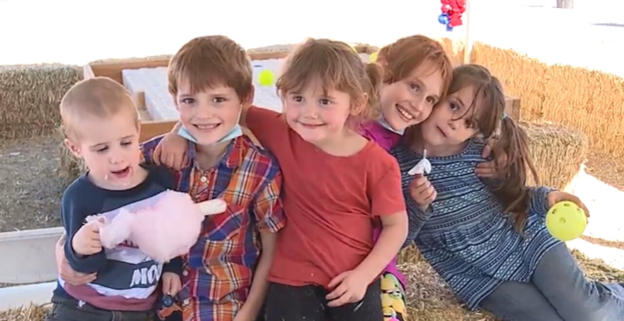 5 Las Vegas siblings looking to stay together while being adopted
