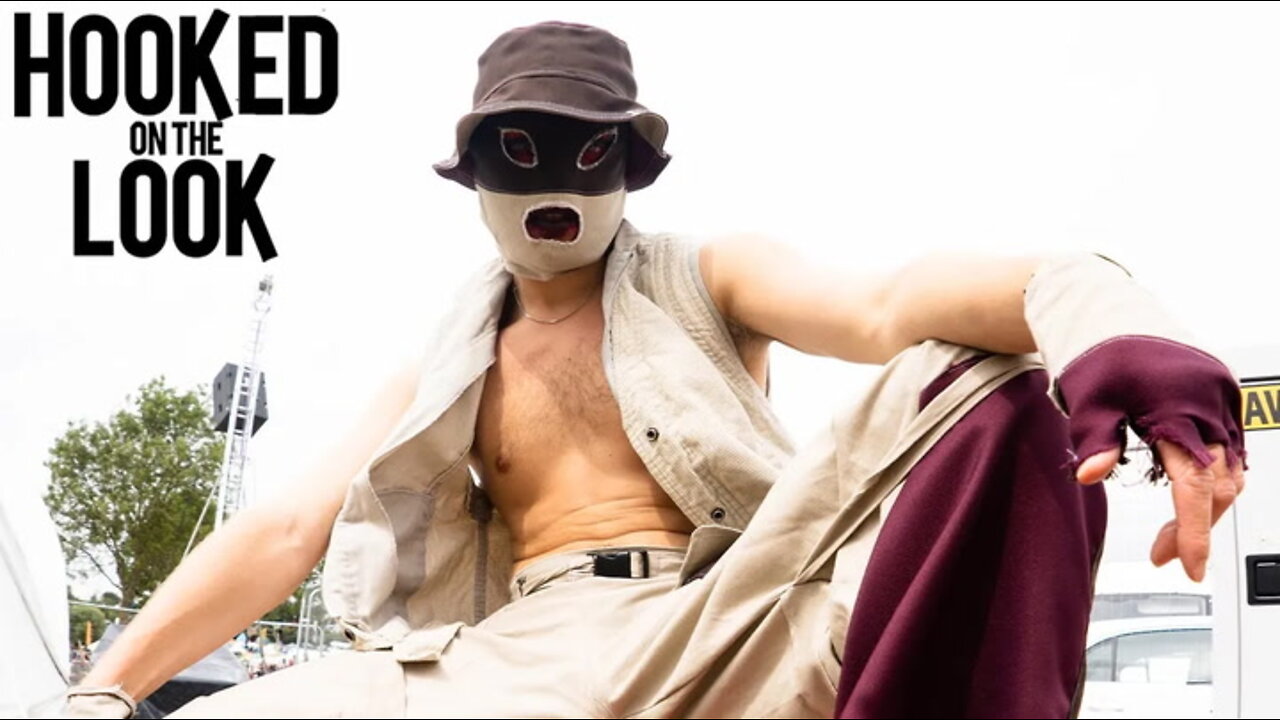 Masked Popstar Will Never Reveal Their Identity | HOOKED ON THE LOOK