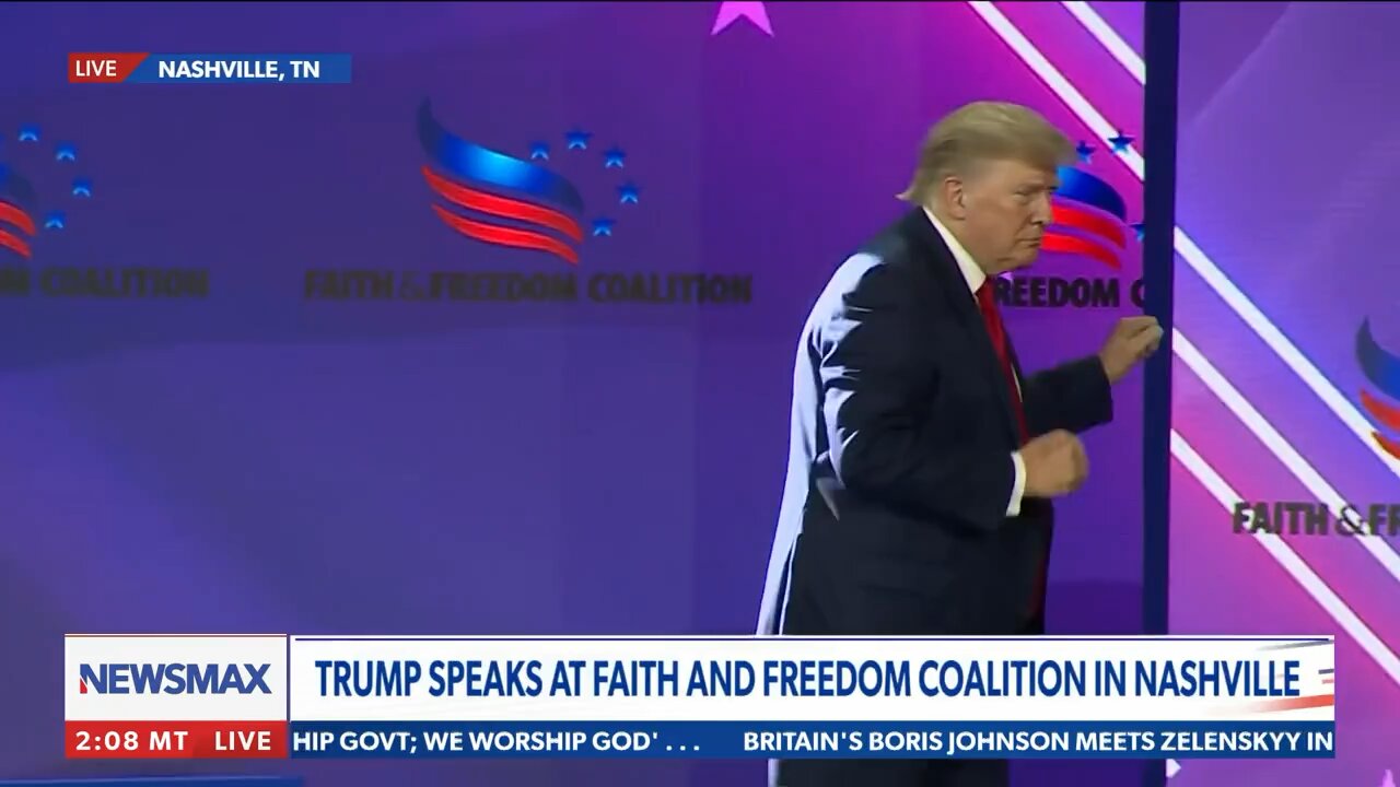 Trump Dance 🕺 Moves Nashville TN 2022