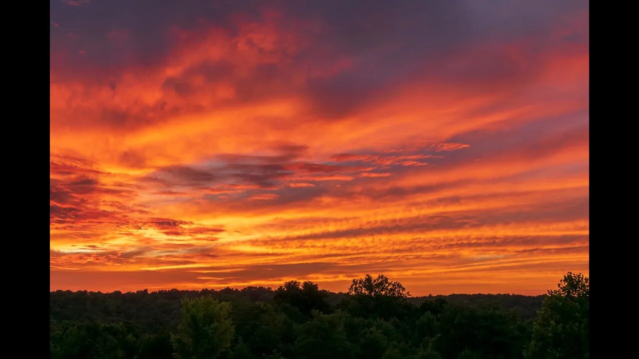 A Stunning Summer Sunset for Relaxation and Stress Relief