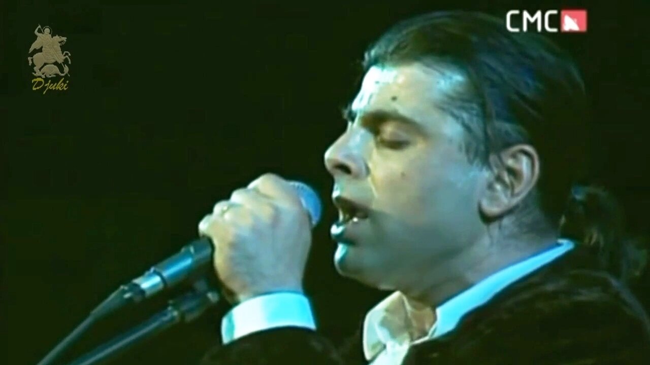 Parni valjak - Sve još miriše na nju (Live) - SUBTITLES