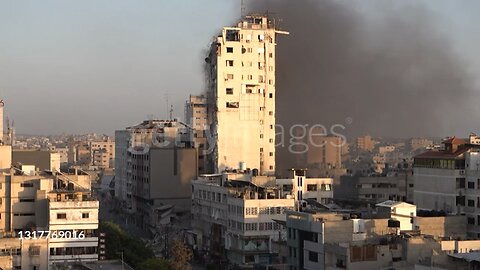 Israeli airstrike on Gazam building collapses