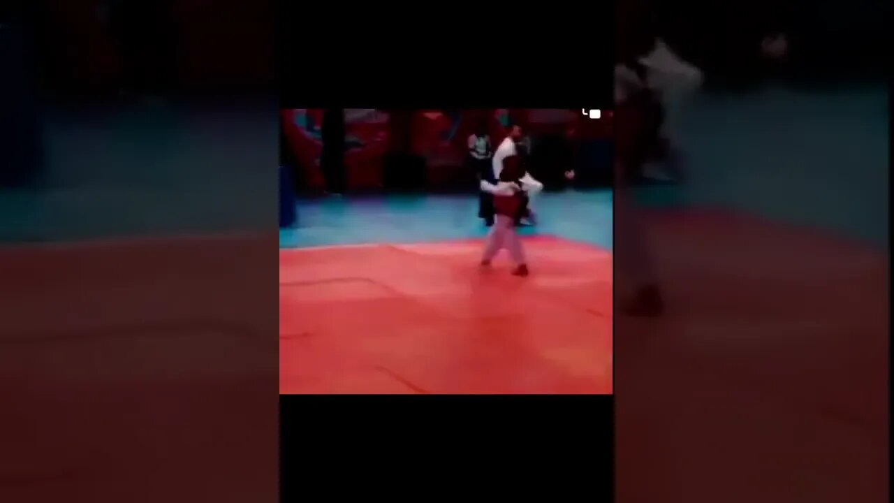 OLHA O FILHO DO CONNOR MCGREGOR #SHORTS