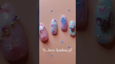 Makartt's Mariposa Mayhem Nail Art Decor with all Makartt Products & Polishes! Check out the Live 🦋