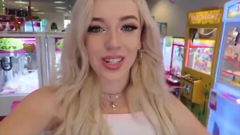 @Lyssy Noel-WE PLAY SQUISHY ARCADE GAMES! *Reuploaded*